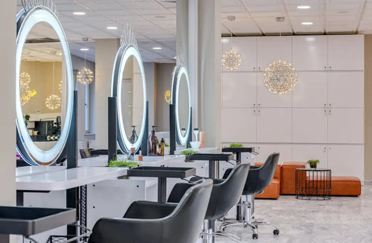 9 Surprising Benefits of Visiting a Beauty Bar Regularly